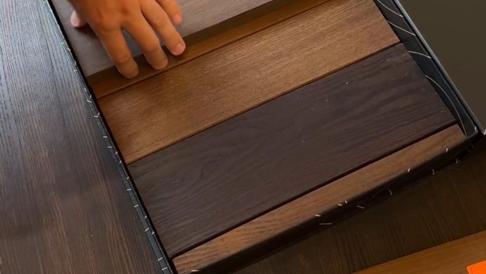 На самом деле, термодерево – это один из самых простых в уходе материалов.